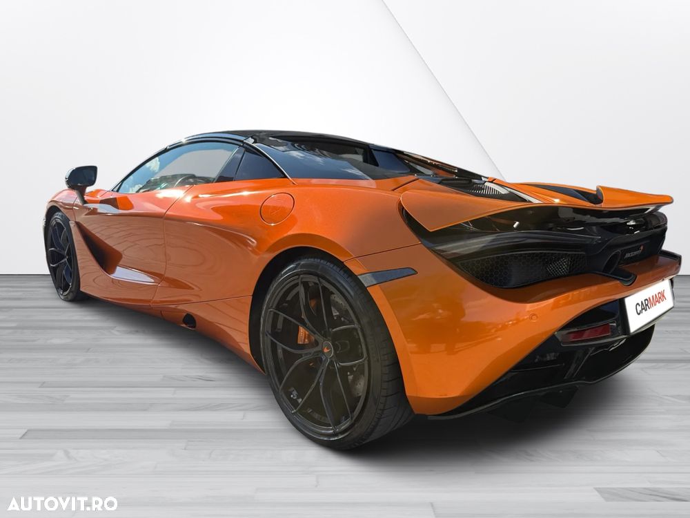 McLaren 720S - 6