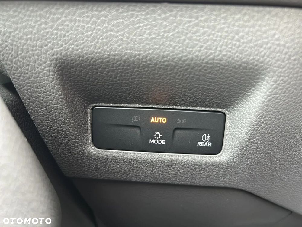 Volkswagen Crafter 35 Furgon L3/H2, 2.0 TDI 140 KM, Wysoki dach, r.o. 3640mm - 29