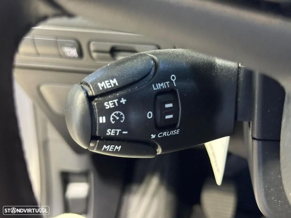 Citroën C3 Aircross 1.2 PureTech C-Series — fotografia 9