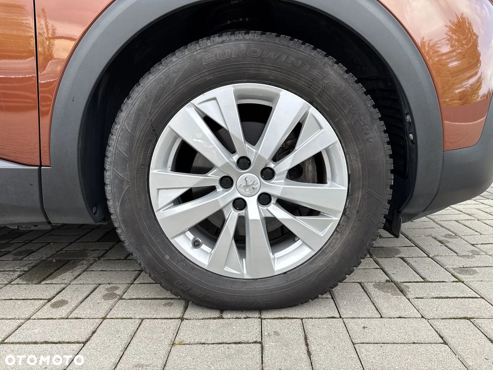 Peugeot 3008 1.2 PureTech GPF Allure S&S - 13