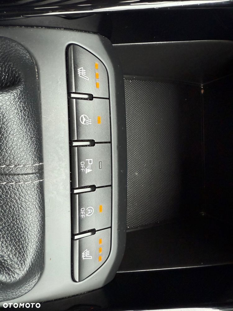 Kia Stonic 1.0 T-GDI L Business Line - 7
