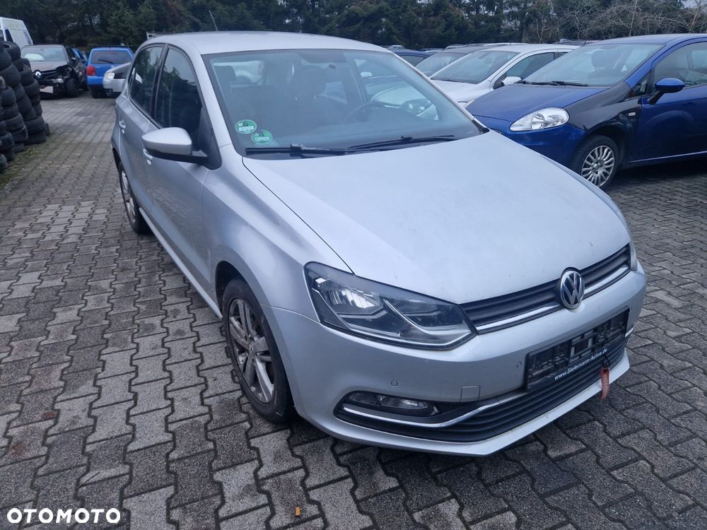 Volkswagen Polo 1.4 TDI Blue Motion Technology Lounge - 2