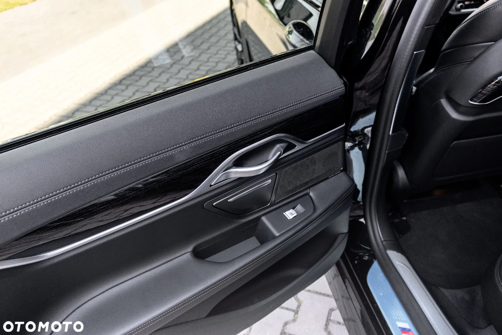 BMW Seria 7 730d xDrive sport - 23