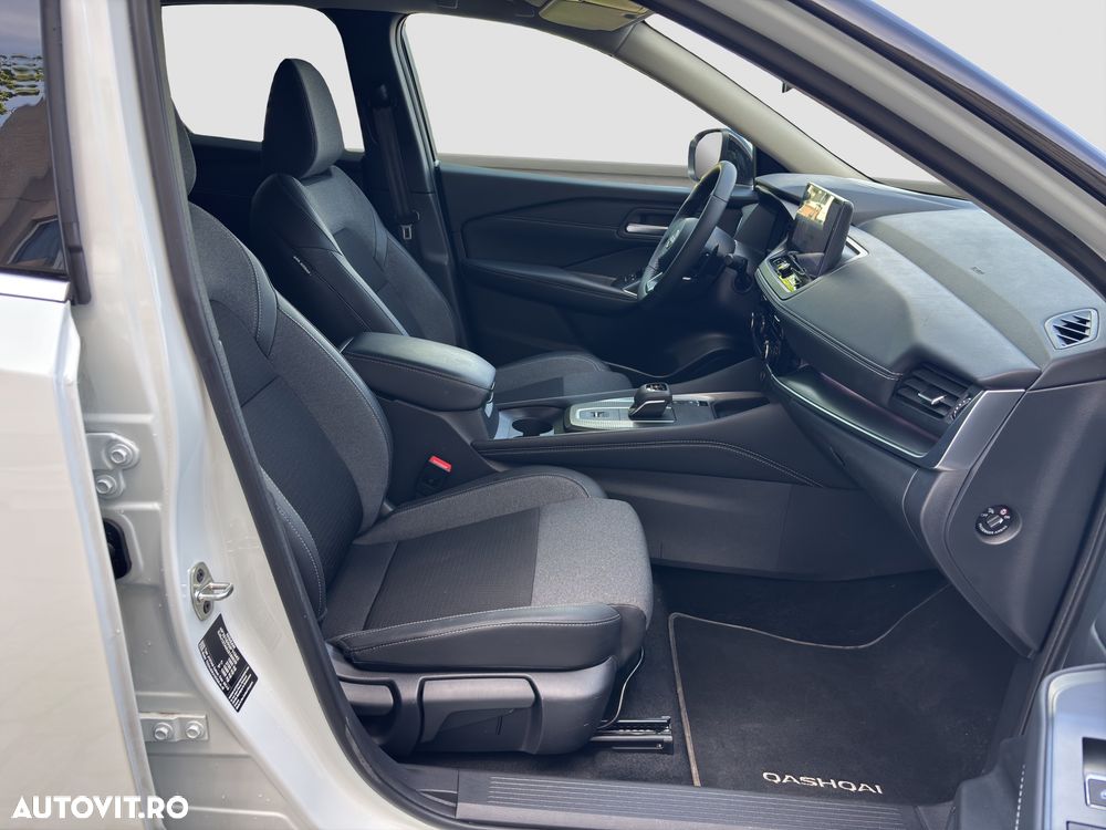 Nissan Qashqai 1.3 DIG-T MHEV Xtronic N-Connecta - 8