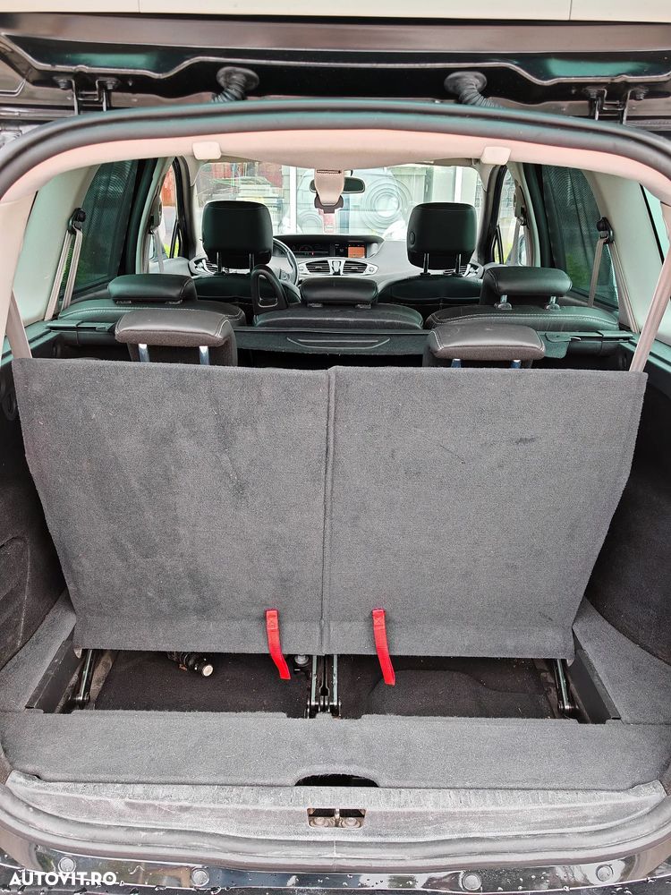 Renault Scenic dCi 130 FAP Start & Stop Bose Edition - 8