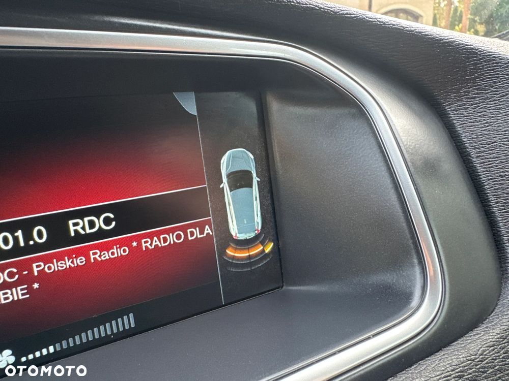 Volvo V40 D4 Drive-E R-Design Summum - 38