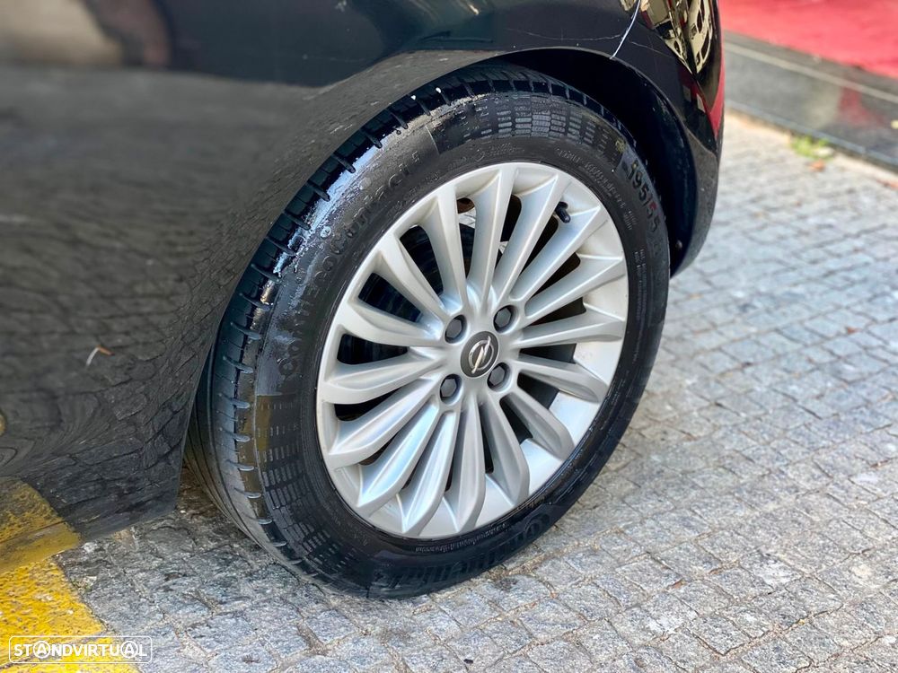 Opel Adam 1.2 Glam - 9