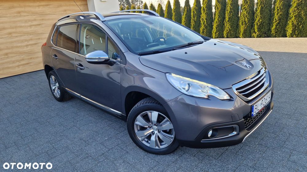 Peugeot 2008 1.6 BlueHDi Allure S&S - 26