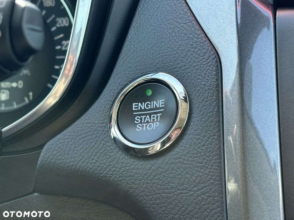 Ford Mondeo 2.0 TDCi Titanium PowerShift - 30