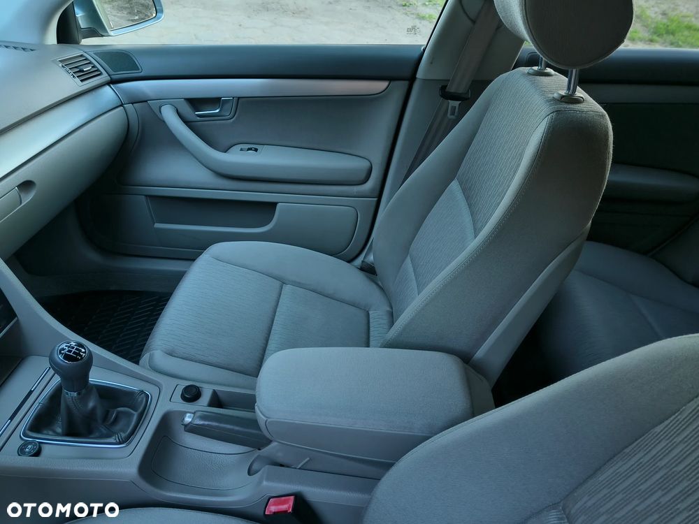 Audi A4 Avant - 26