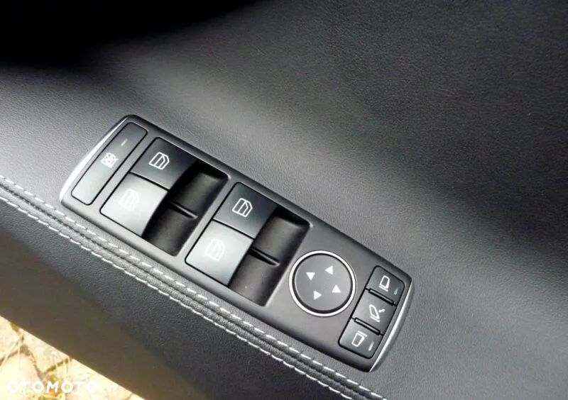 Tesla Model S 70 D - 15