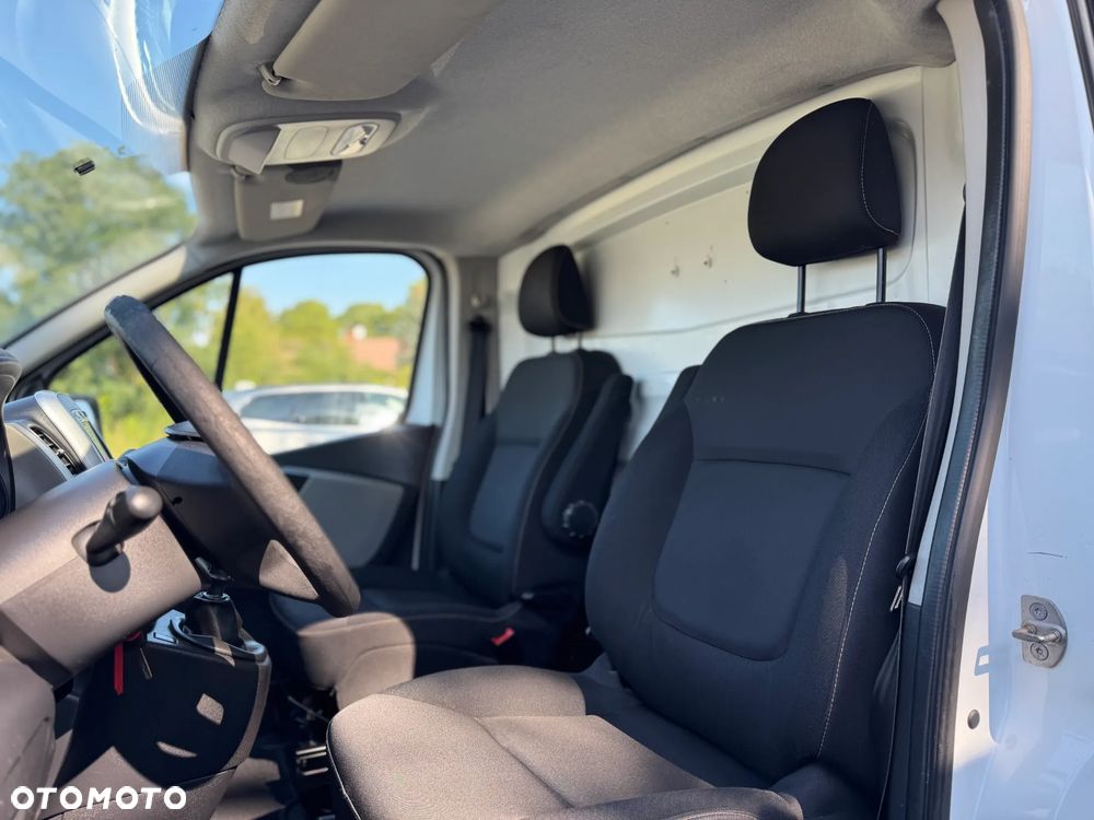 Renault Trafic LONG L2H1 - 13