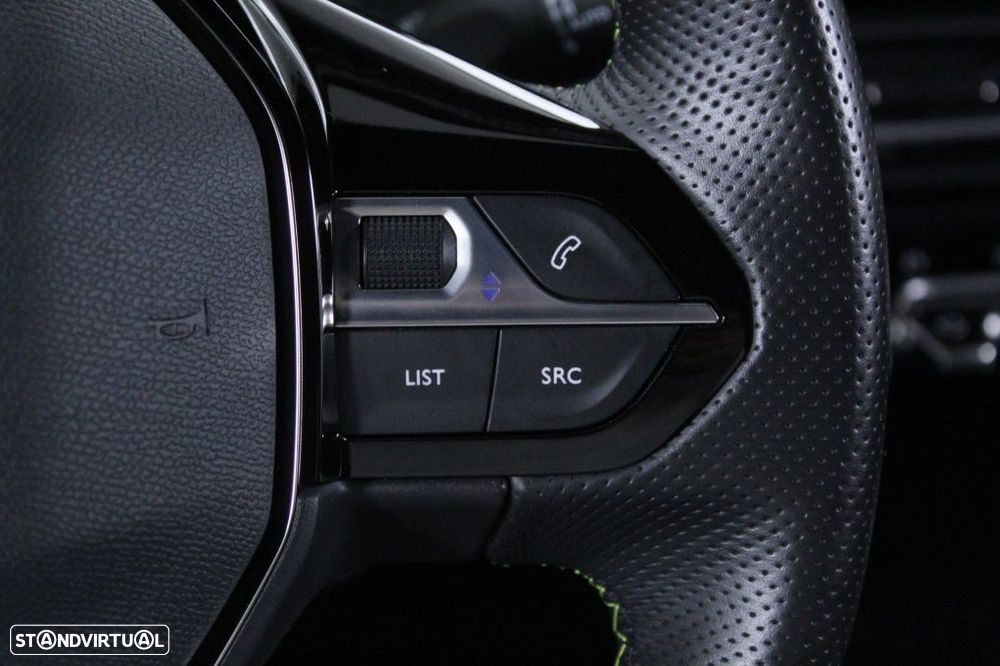 Peugeot 208 1.2 PureTech GT - 23