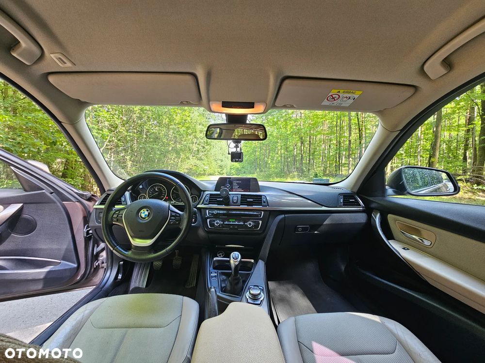 BMW Seria 3 318d Modern Line - 2
