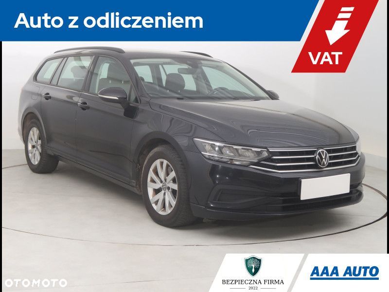Volkswagen Passat Variant - 2