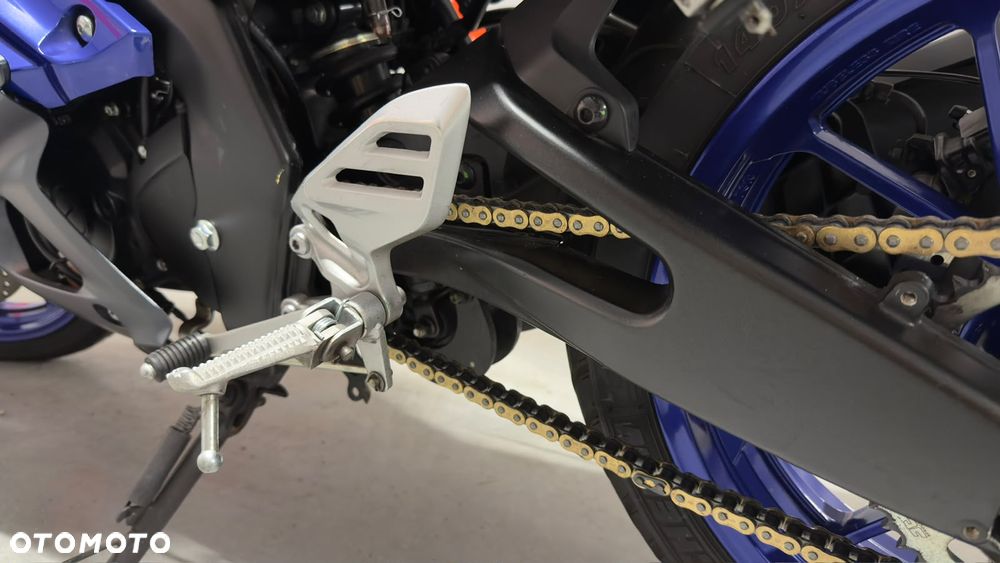 Yamaha R125 - 12