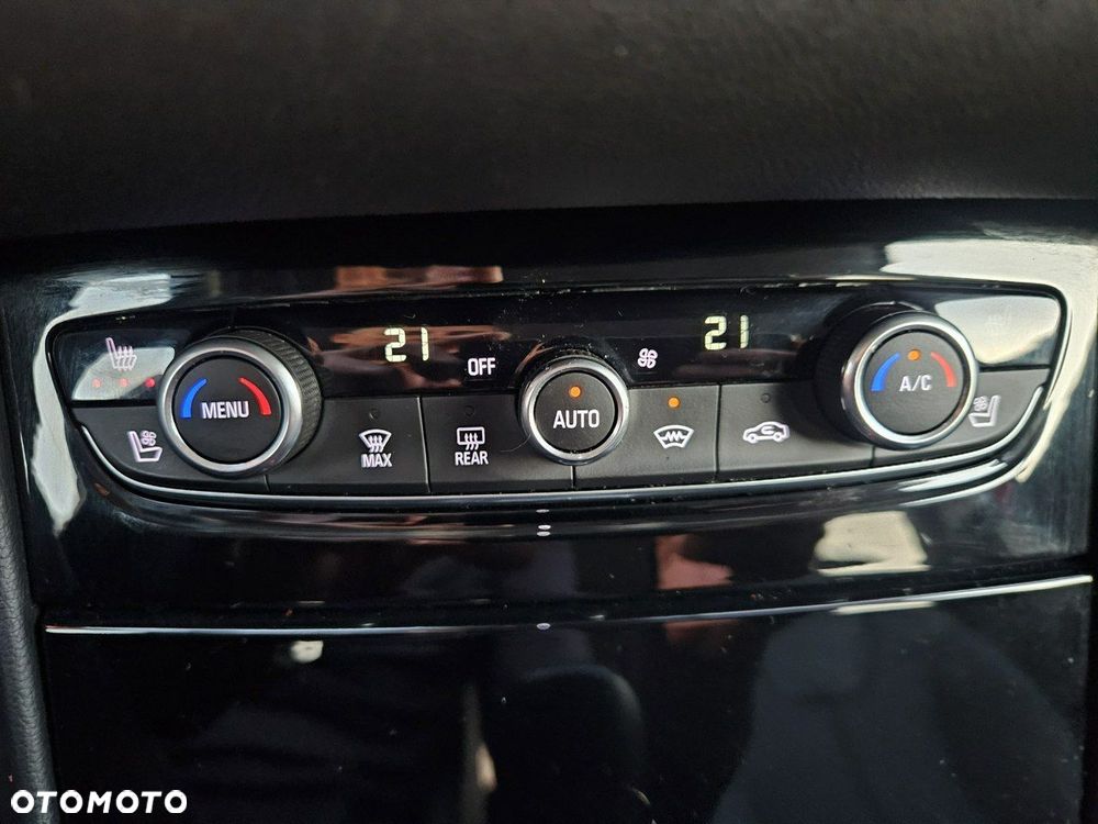 Opel Grandland X 1.6 Start/Stop Automatik Business Elegance - 27