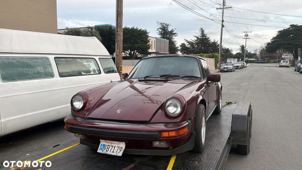 Porsche 911 - 1