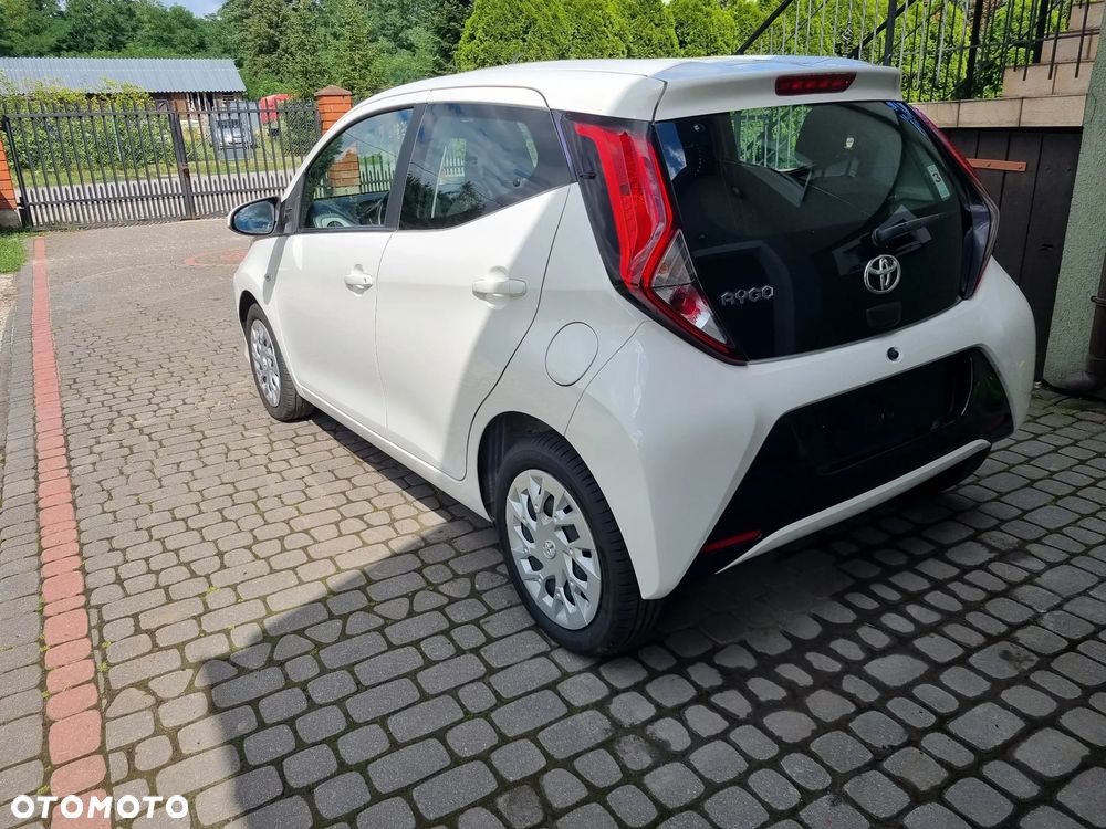 Toyota Aygo x-style - 26