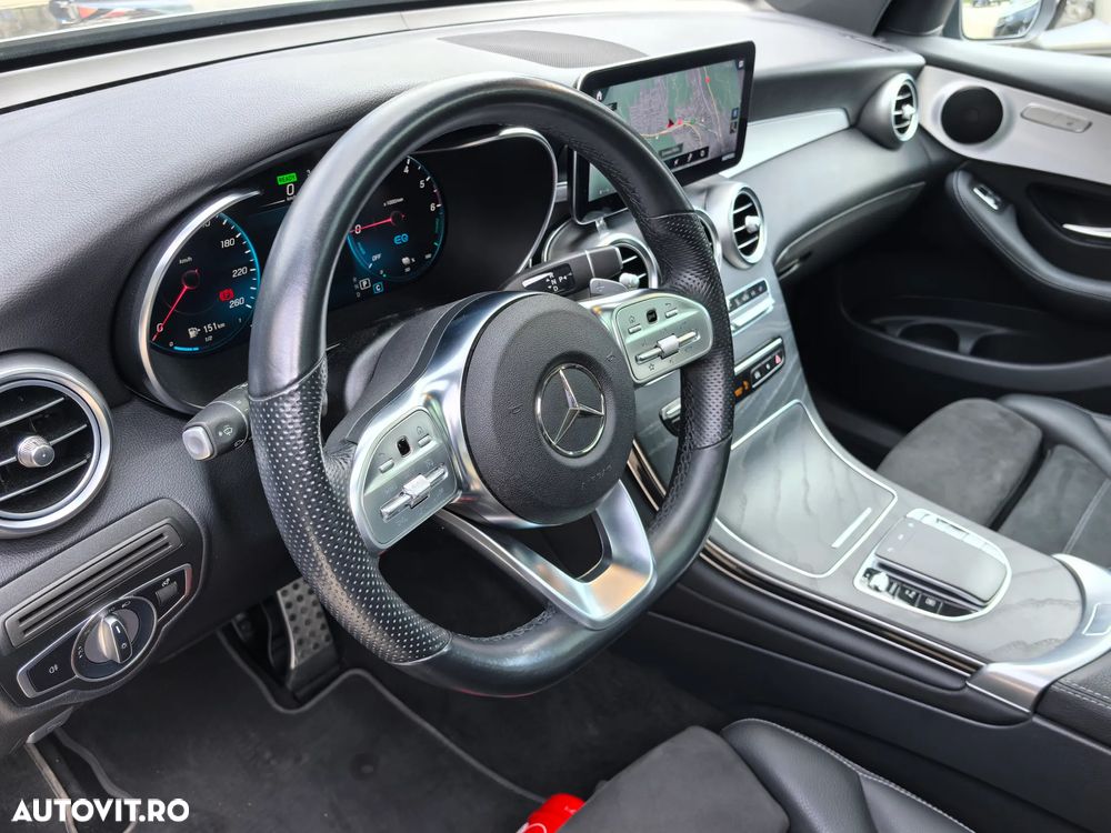Mercedes-Benz GLC 300 de 4Matic 9G-TRONIC AMG Line - 14