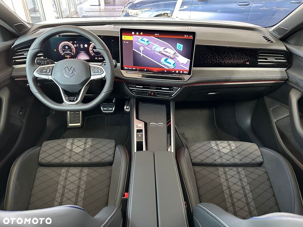 Volkswagen Passat - 22