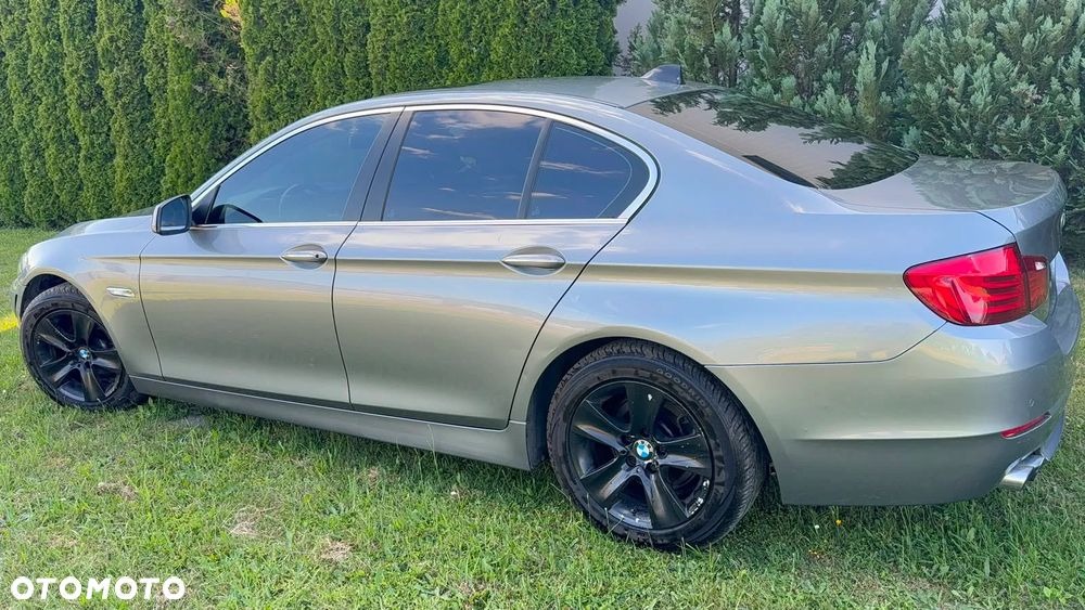 BMW Seria 5 528i Modern Line - 2