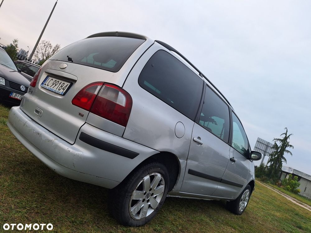 Ford Galaxy - 4