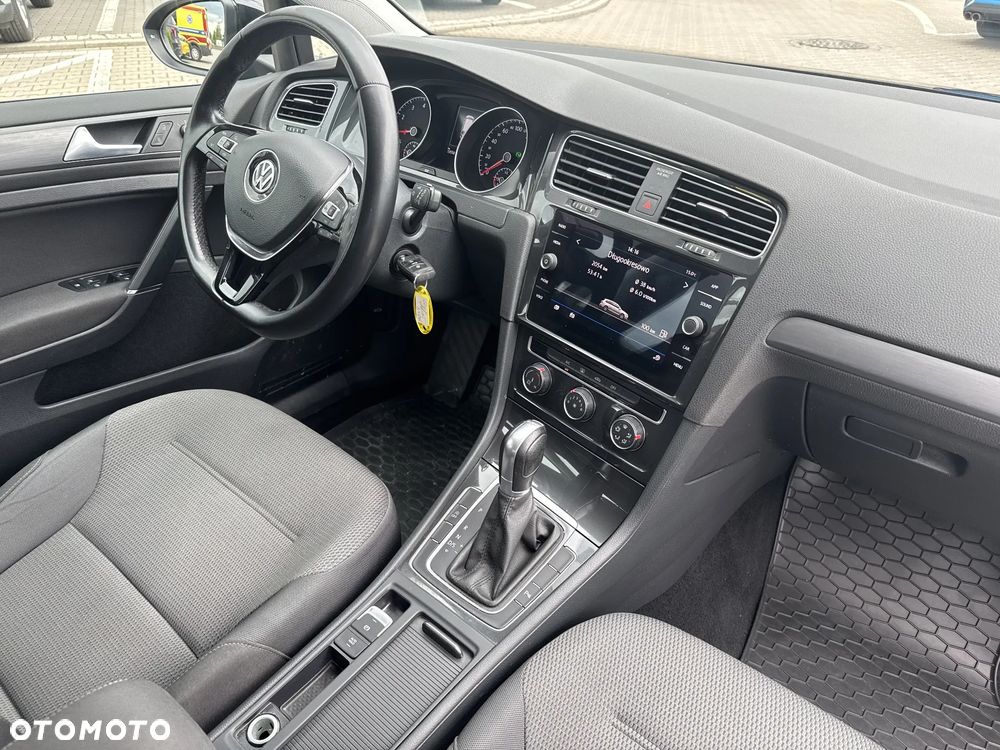 Volkswagen Golf 1.5 TSI BMT Comfortline DSG - 15