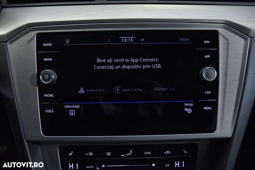 Volkswagen Passat - 20