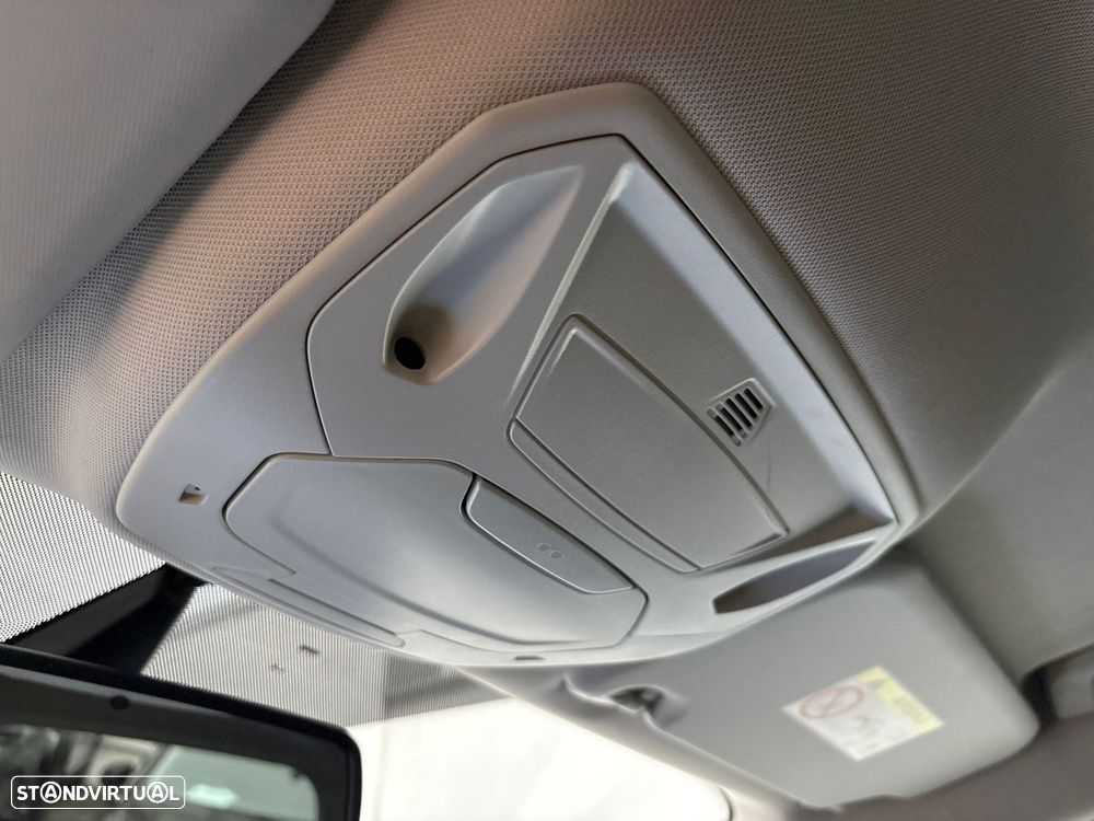 Ford Focus SW 1.5 TDCi EcoBlue Titanium - 44