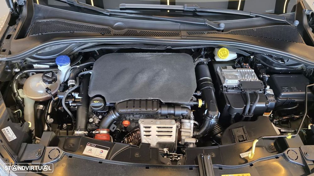 Citroën C3 1.2 PureTech Shine - 25