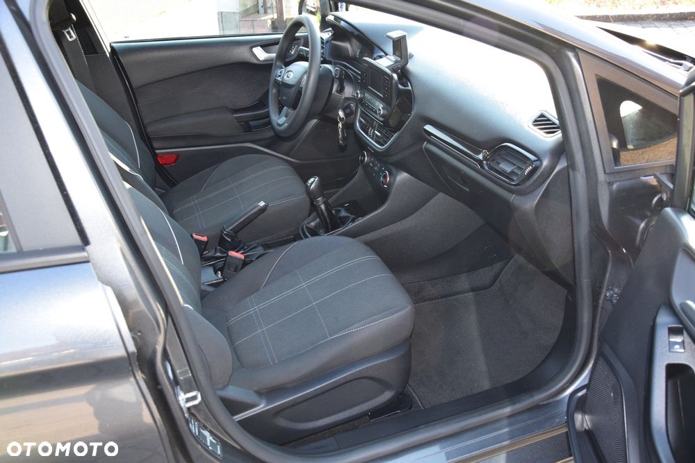 Ford Fiesta - 15