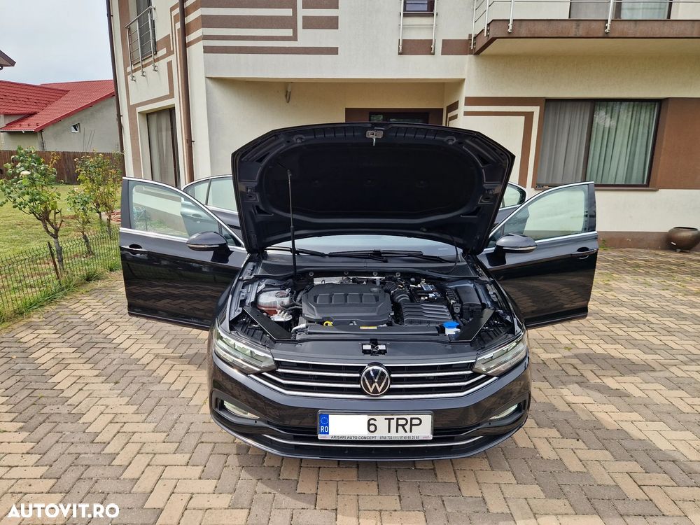 Volkswagen Passat 2.0 TDI DSG Comfortline - 29