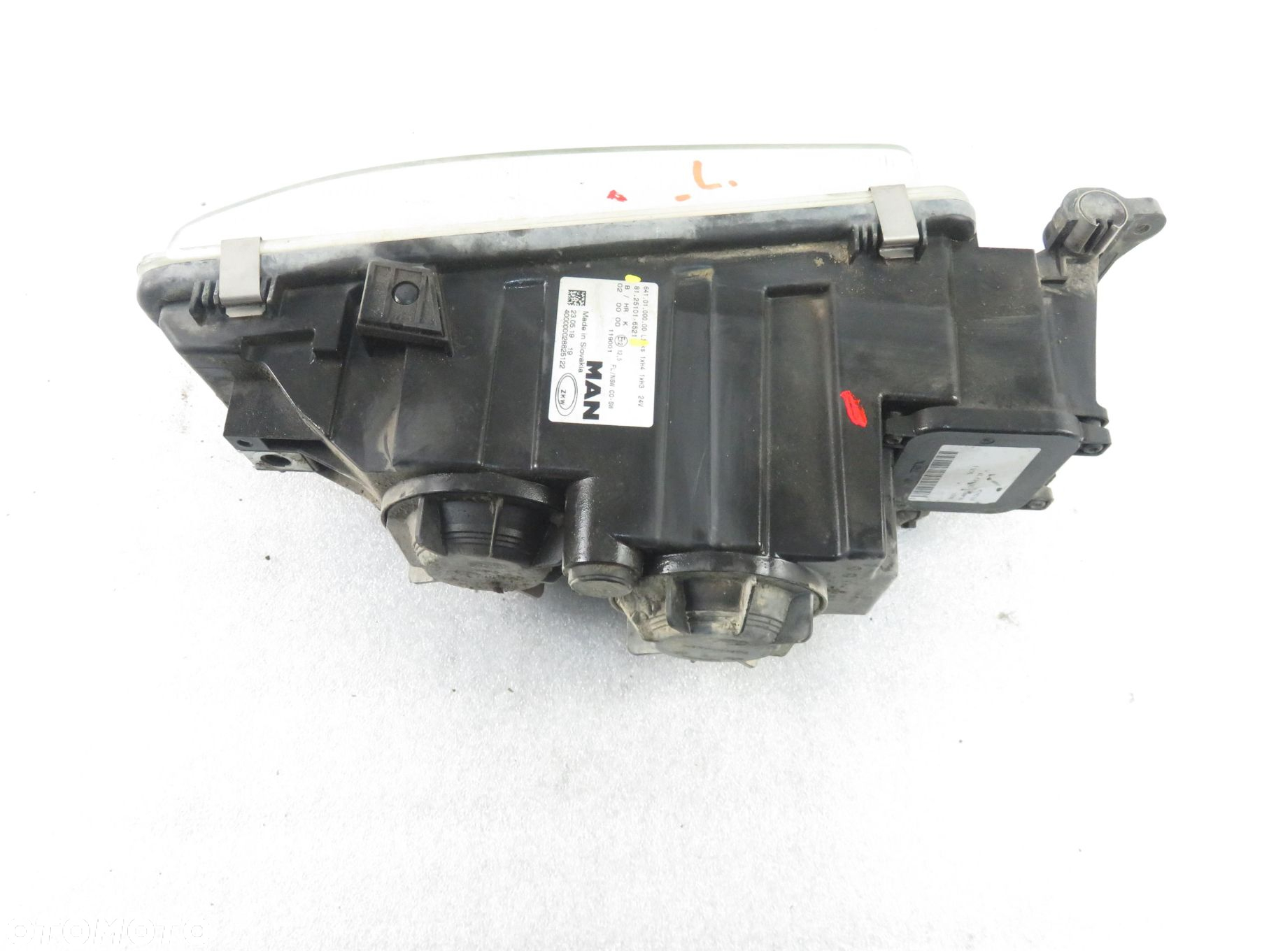 HALOGEN LEWY MAN TGX I 81251016521 - 7