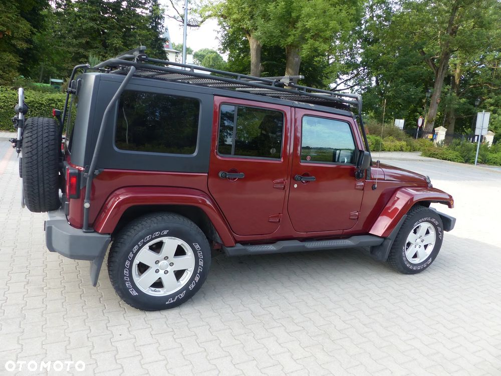 Jeep Wrangler Unlimited 3.8 Automatik Sahara - 8