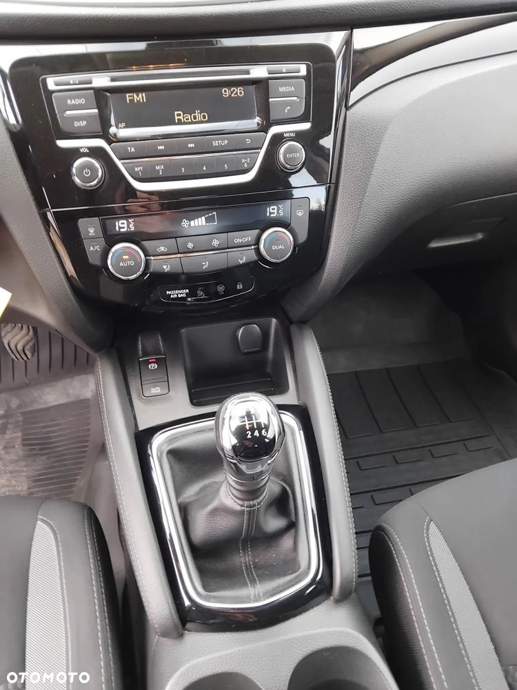 Nissan Qashqai 1.2 DIG-T Acenta - 17