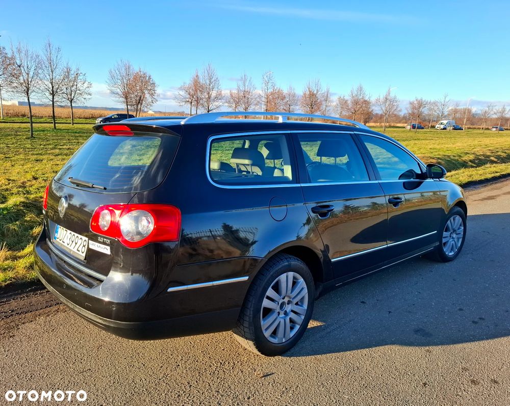 Volkswagen Passat Variant 2.0 TDI Highline - 3