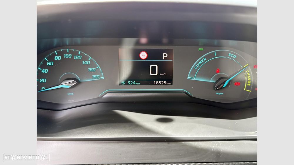 Peugeot e-2008 50 kWh Active Pack - 14