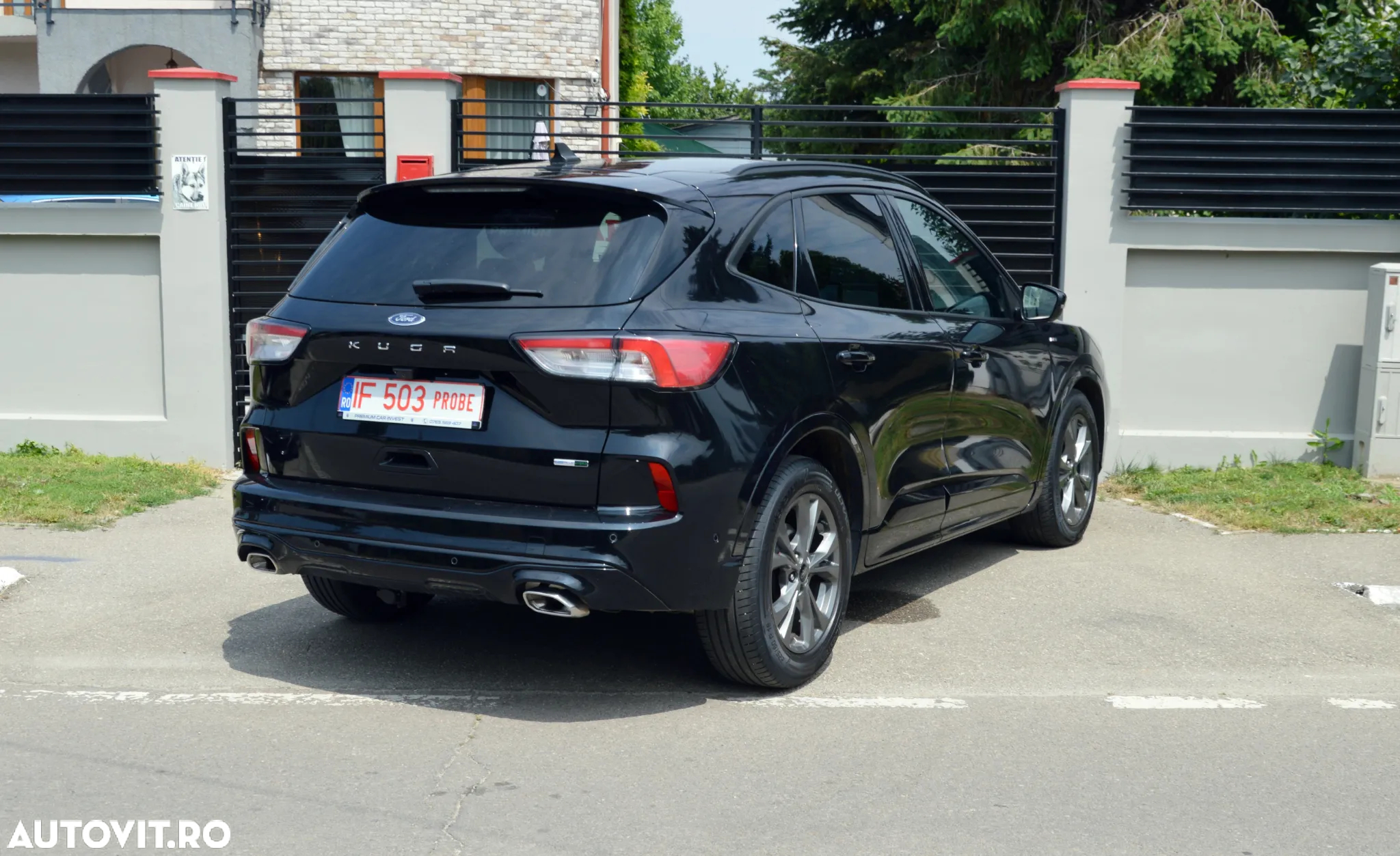 Ford Kuga 2.0 TDCi 2WD ST-Line - 37