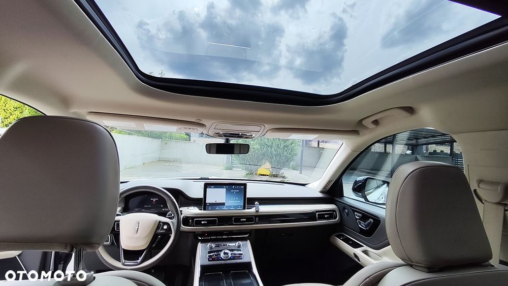 Lincoln Aviator - 8