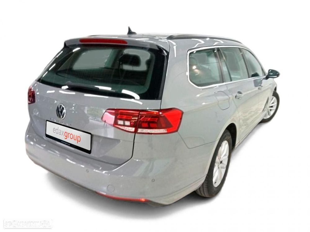 VW Passat Variant 2.0 TDI Business DSG - 2