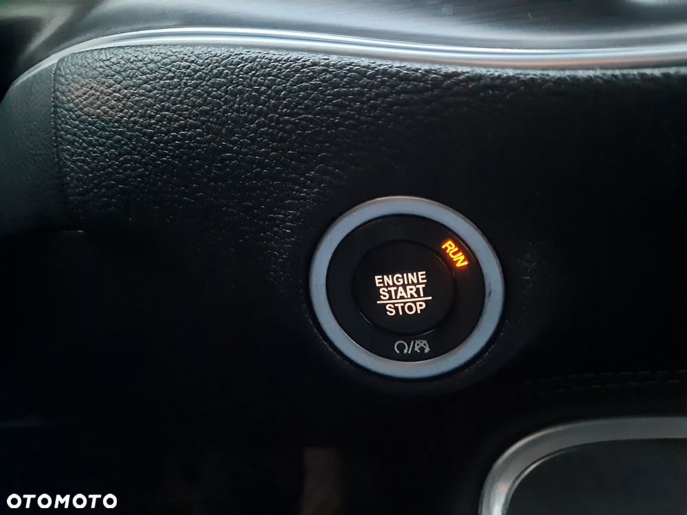 Dodge Challenger 3.6 SXT - 32