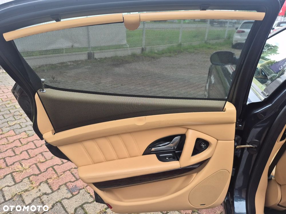 Maserati Quattroporte Standard - 27