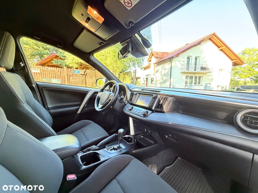 Toyota RAV4 Hybrid Prestige 4x4 - 27