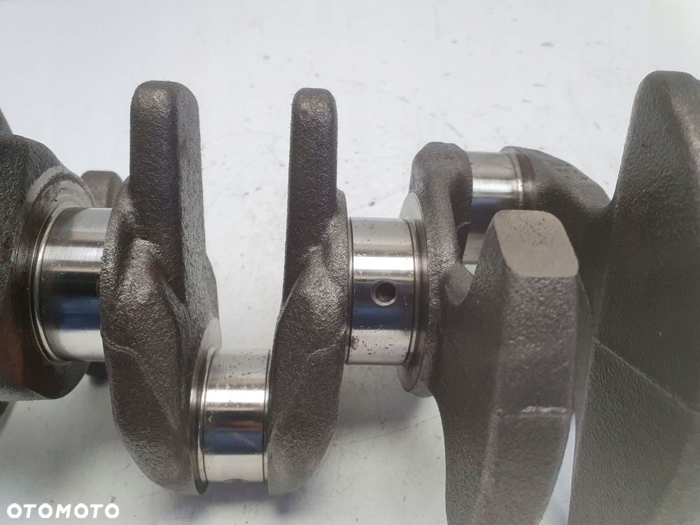 Ford Focus MK3 1.0 EcoBoost WAŁ KORBOWY - 6