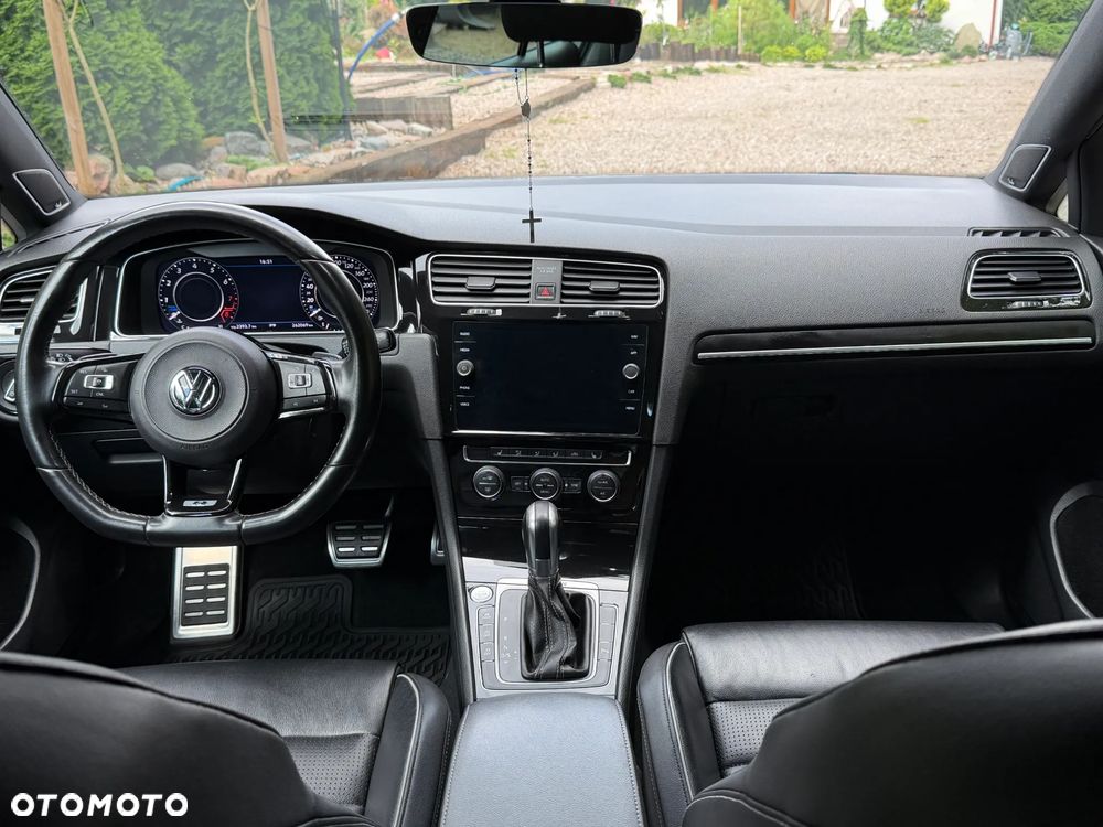 Volkswagen Golf R 4Motion (BlueMotion Technology) DSG - 10