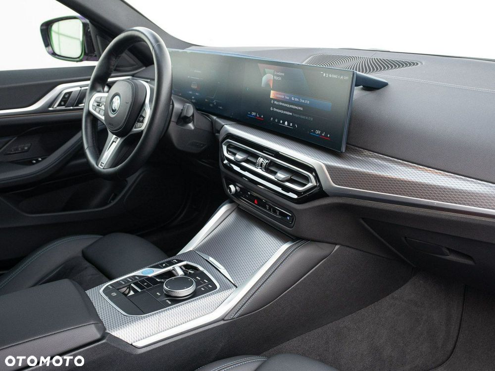BMW i4 - 36