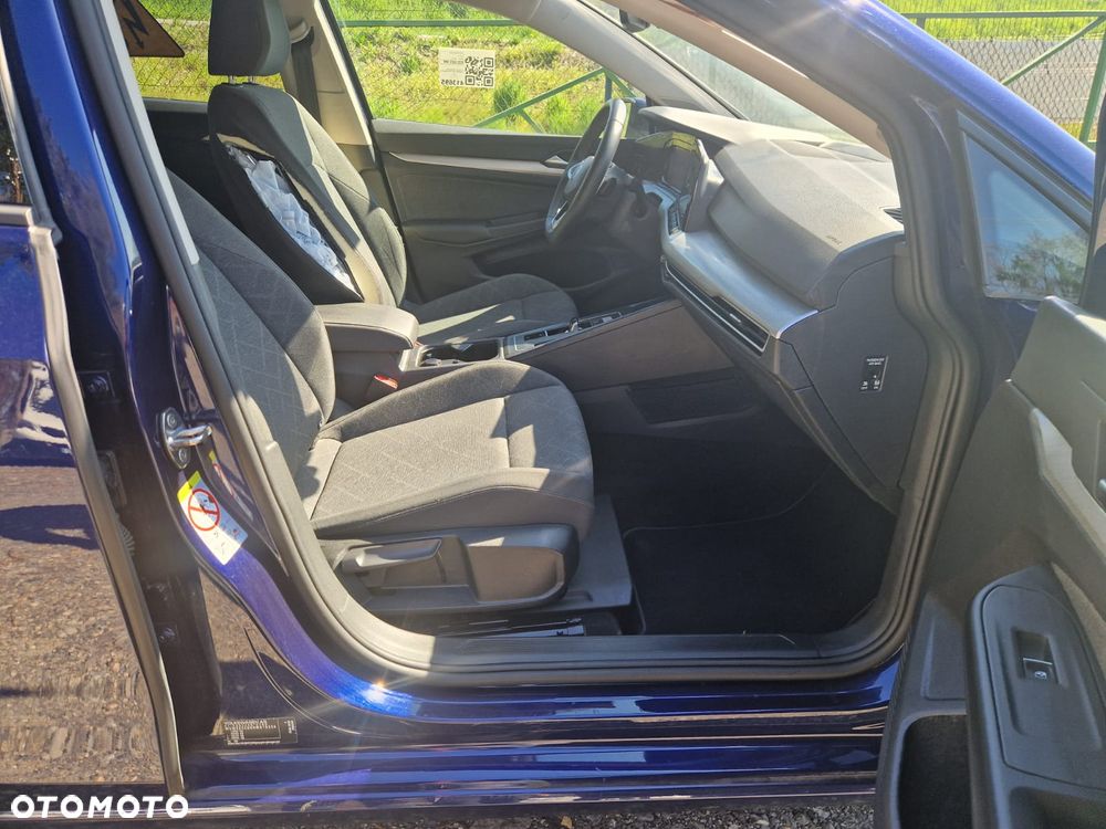 Volkswagen Golf 1.0 eTSI OPF DSG Active - 11