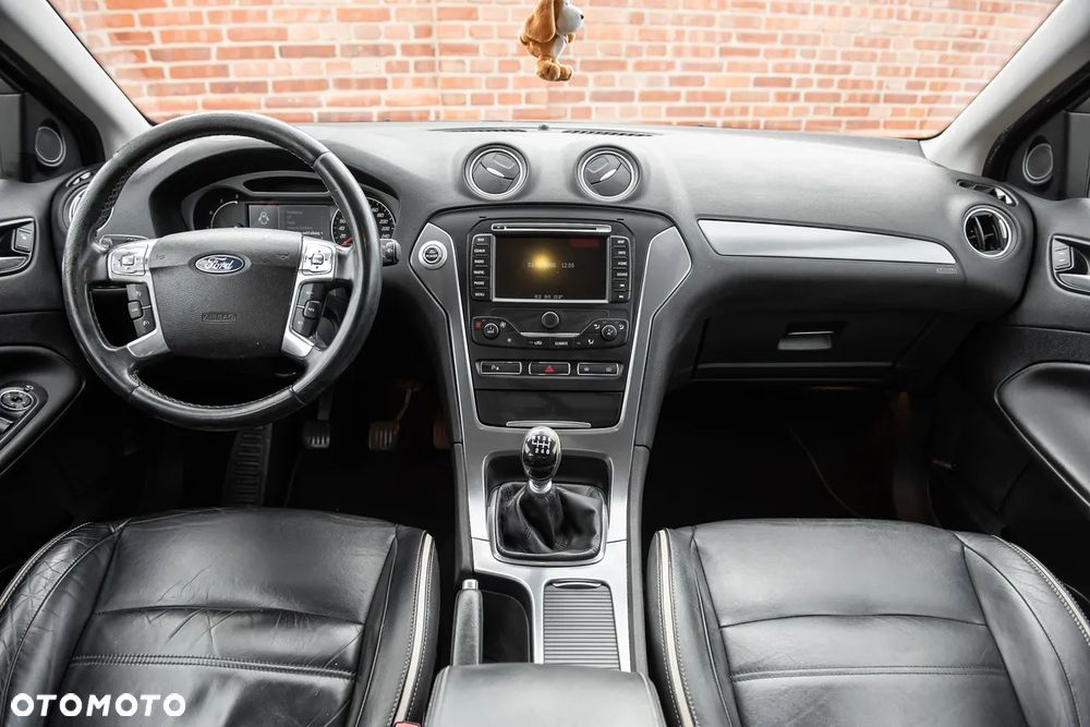 Ford Mondeo 2.0 TDCi Titanium - 22