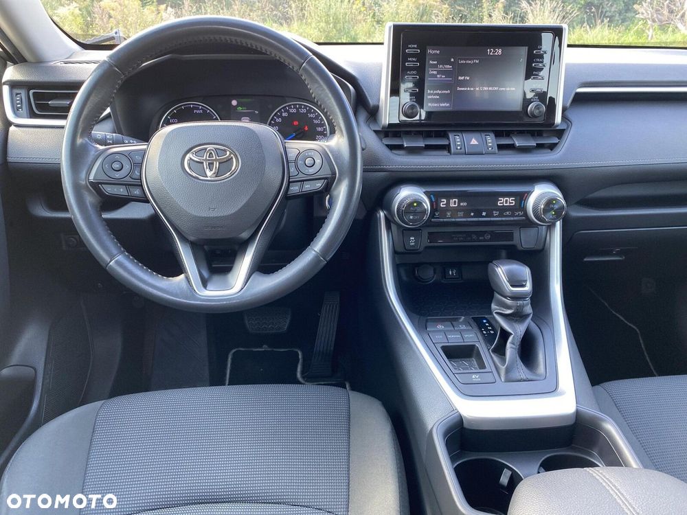 Toyota RAV4 - 14